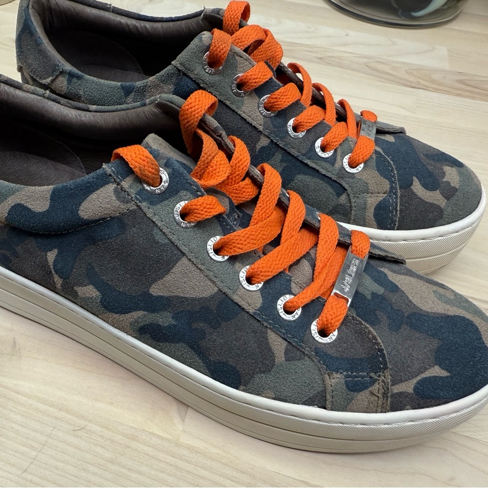 J/Slides J Slides NYC Leather Camo Platform Sneakers New Size 7.5
